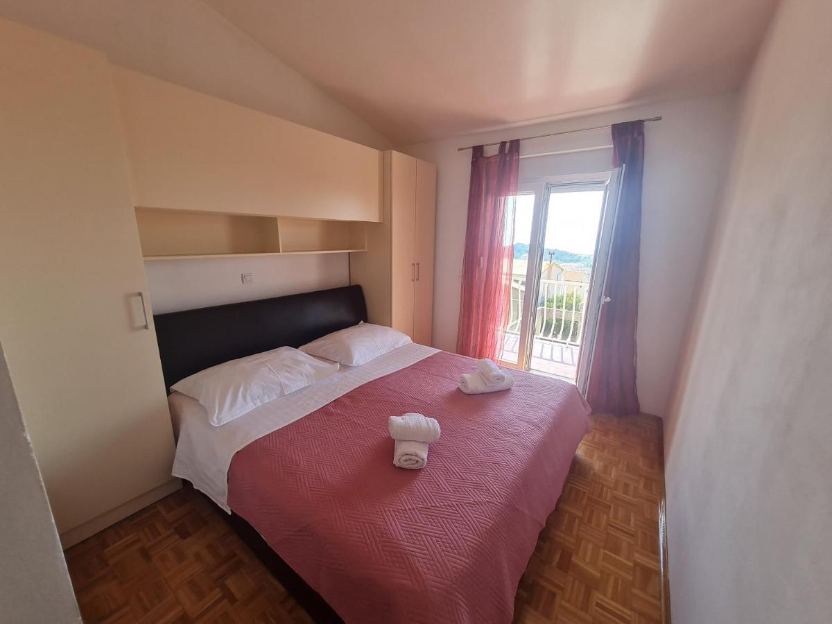 Apartment Roko Makarska Exterior foto